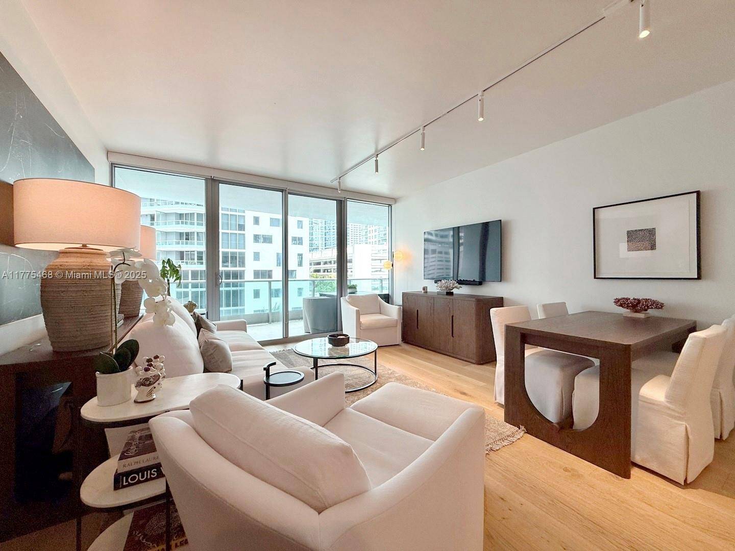 Miami, FL 33131,1331 Brickell Bay Dr #506