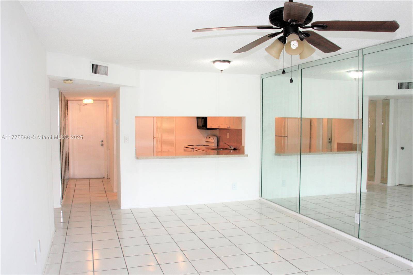 Tamarac, FL 33321,8020 N Colony Cir N #106