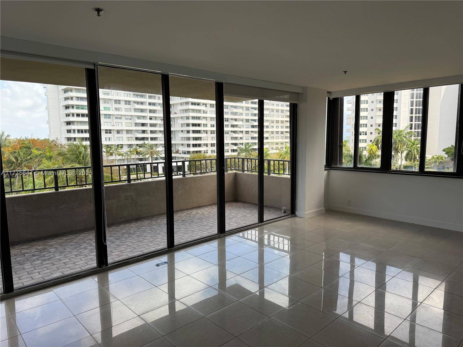 Key Biscayne, FL 33149,251 Crandon Blvd #409