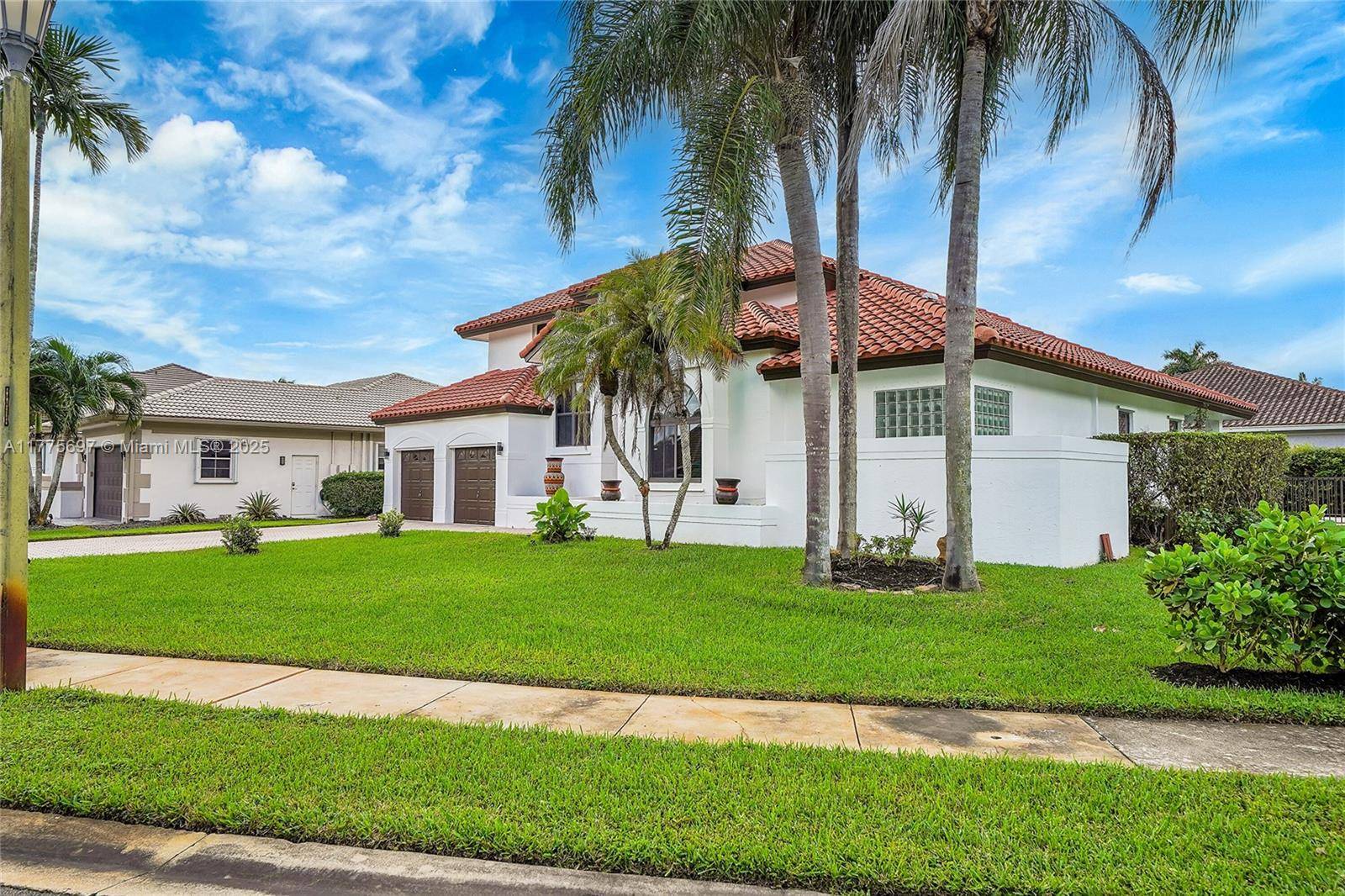 Pembroke Pines, FL 33027,500 E Cypress Pointe Dr E