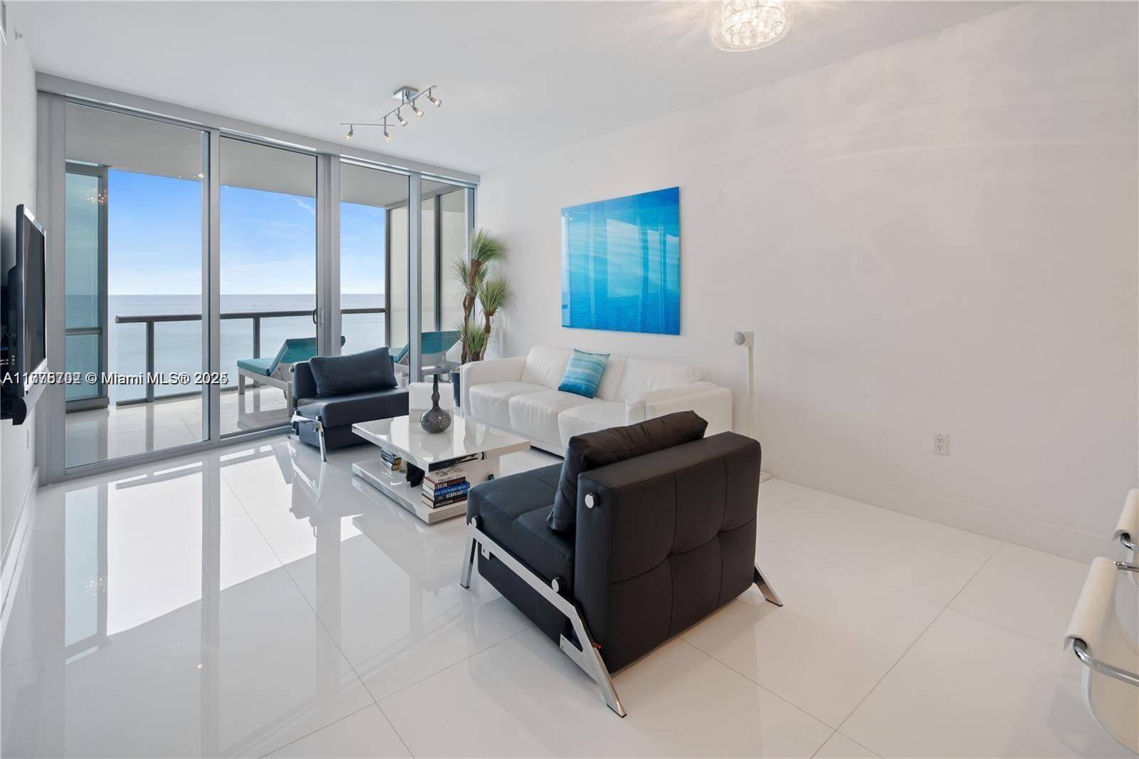 Sunny Isles Beach, FL 33160,17121 Collins Ave #1703