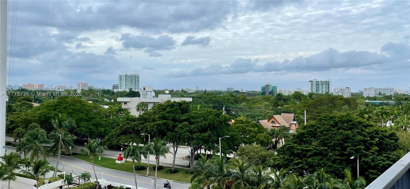 Miami, FL 33129,1901 Brickell Ave #B804