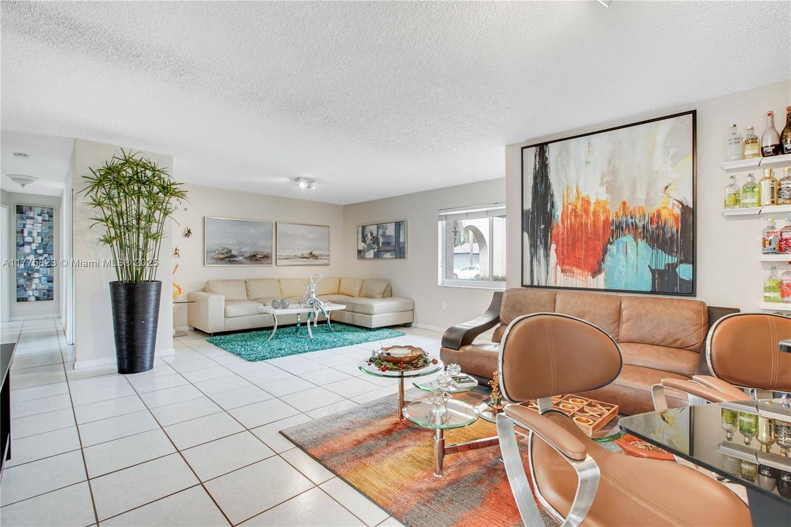 Palmetto Bay, FL 33157,9330 SW 165th St