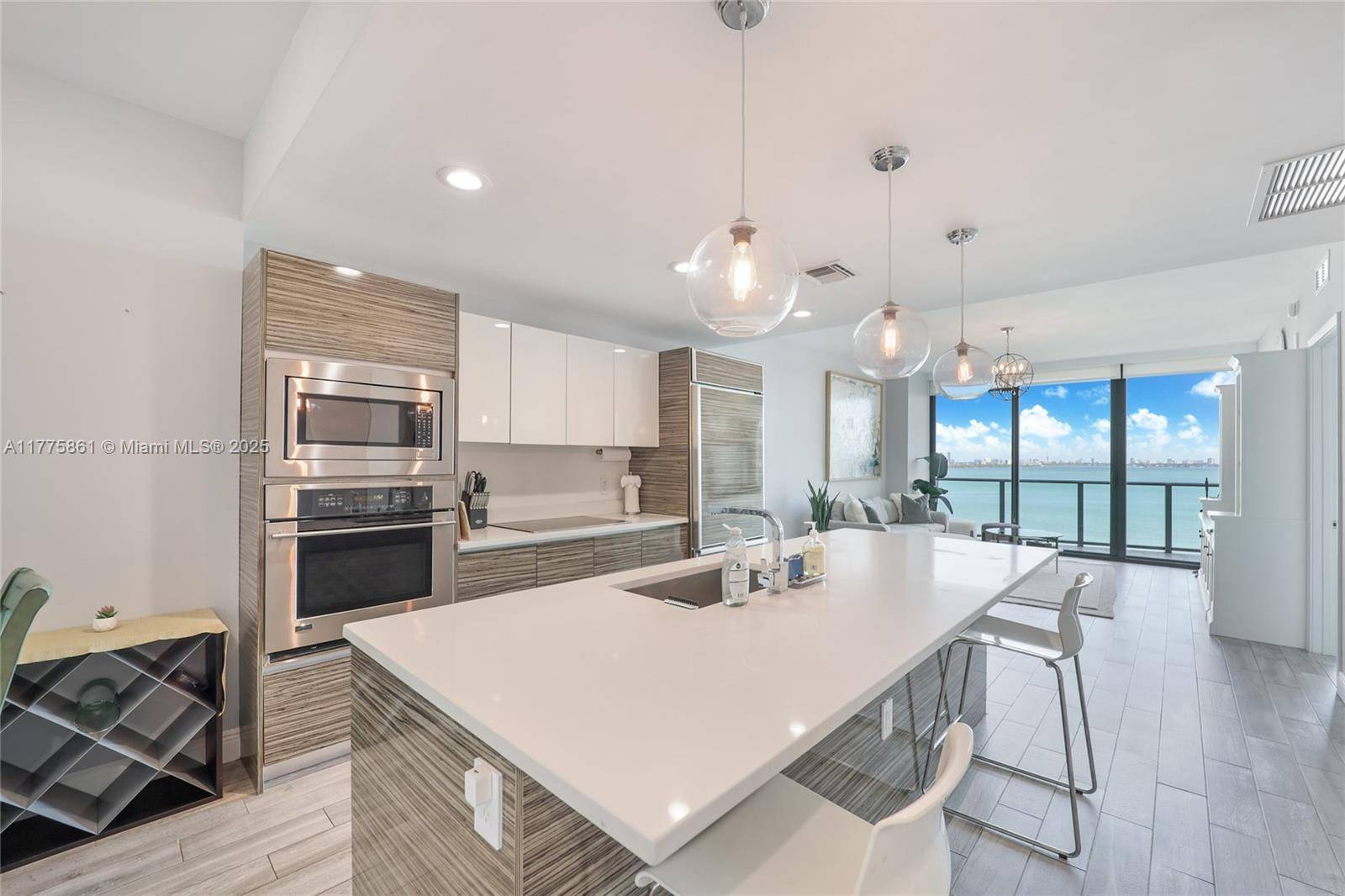 Miami, FL 33137,460 NE 28th St #804
