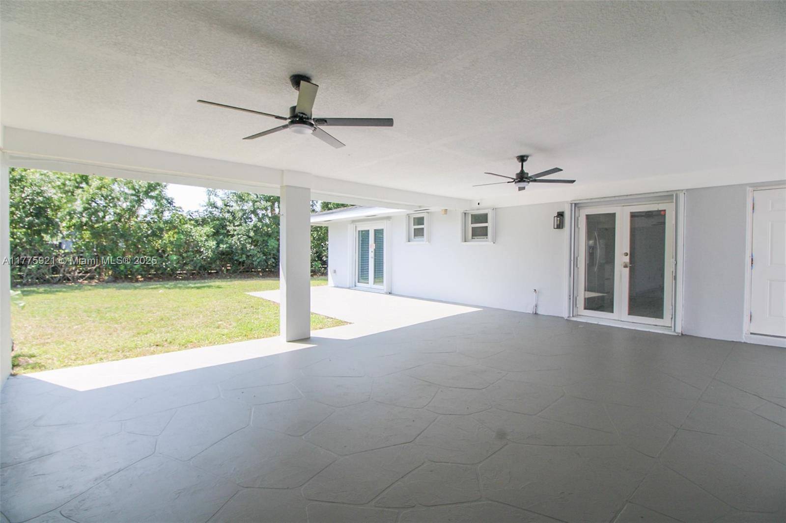 Miami, FL 33173,9680 SW 77th St