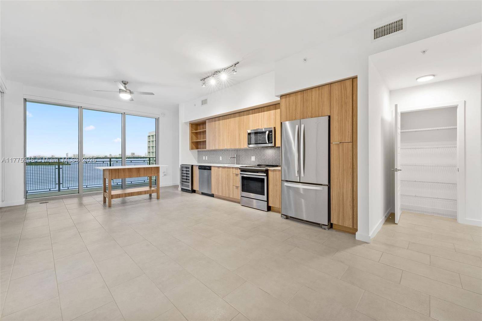 Miami, FL 33137,2150 N Bayshore Dr #1201