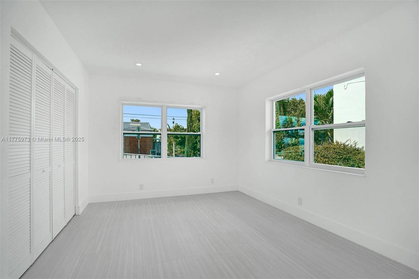 Miami Beach, FL 33141,7915 Hawthorne Ave