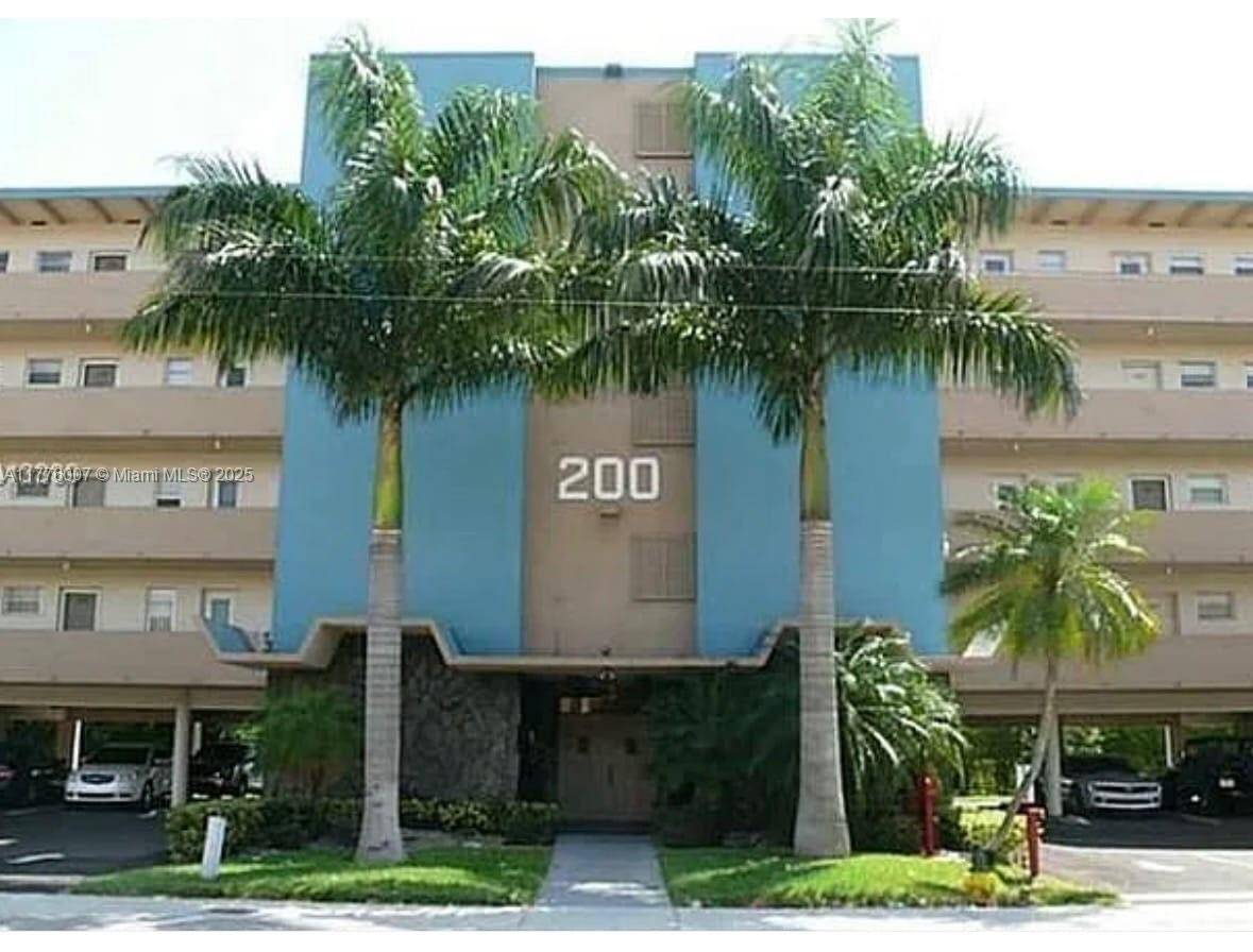 Hallandale Beach, FL 33009,200 NE 14th Ave #224