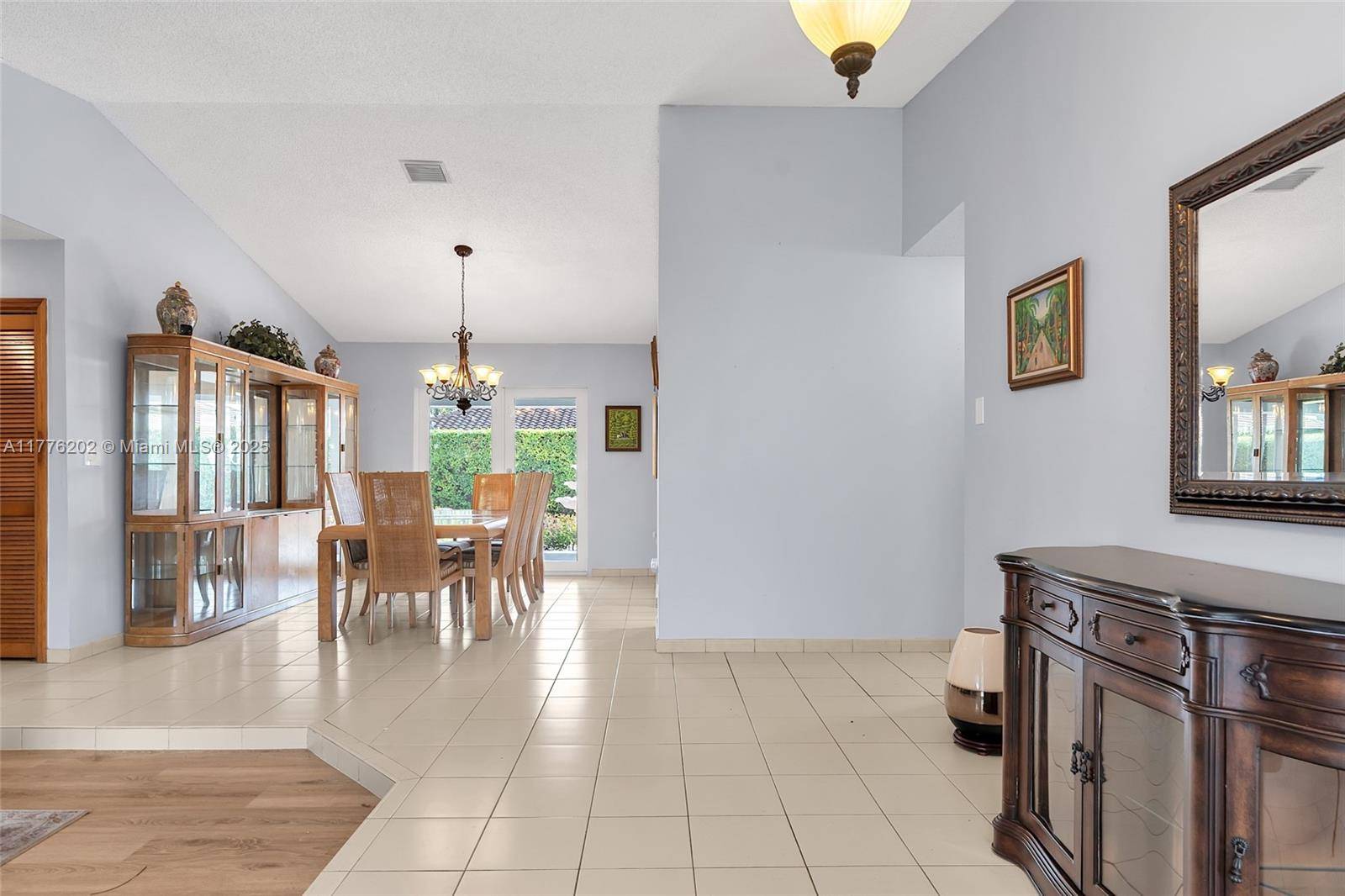 Miami, FL 33165,11472 SW 28th Ter