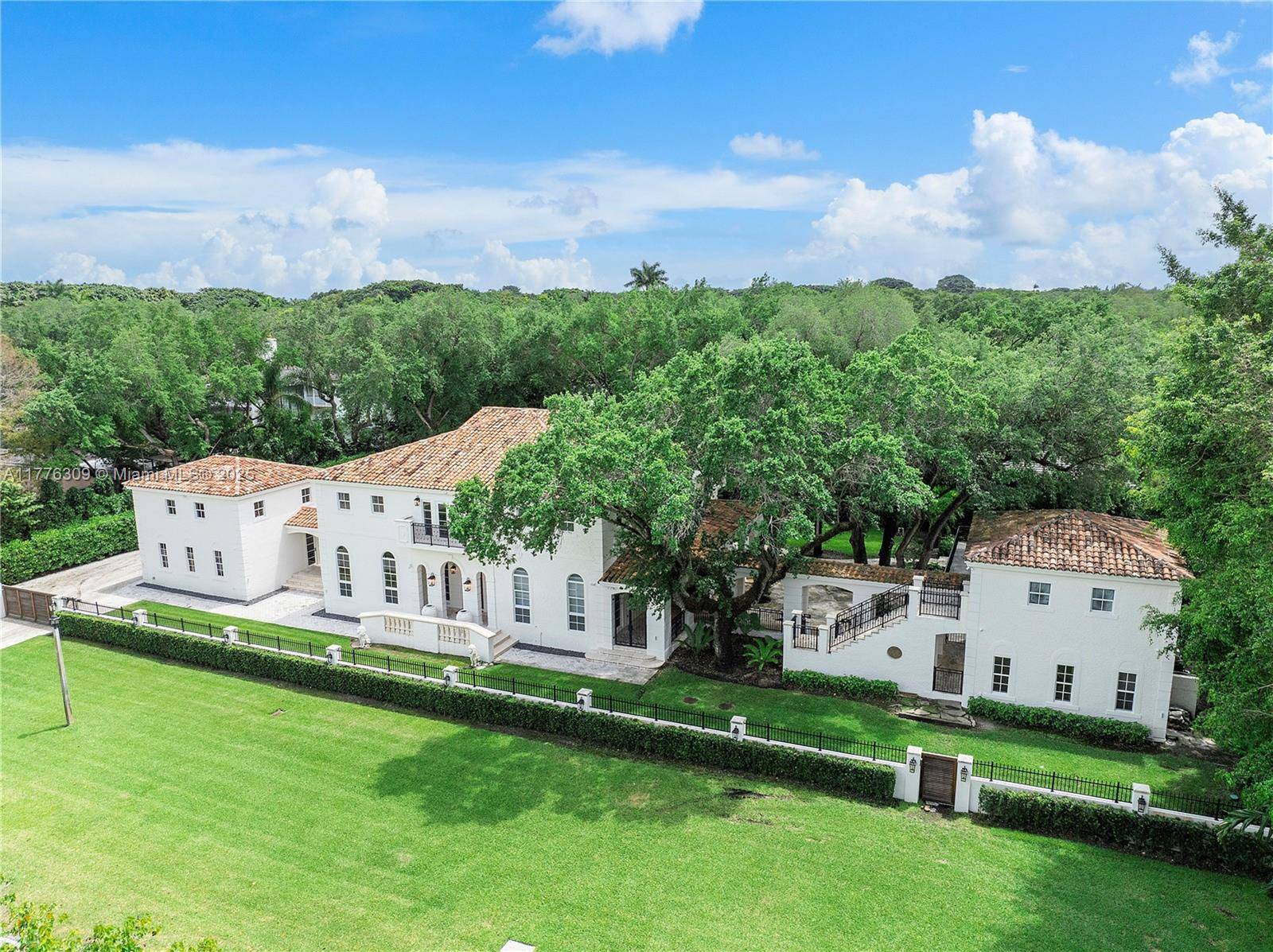 Coral Gables, FL 33143,506 Sunset Dr