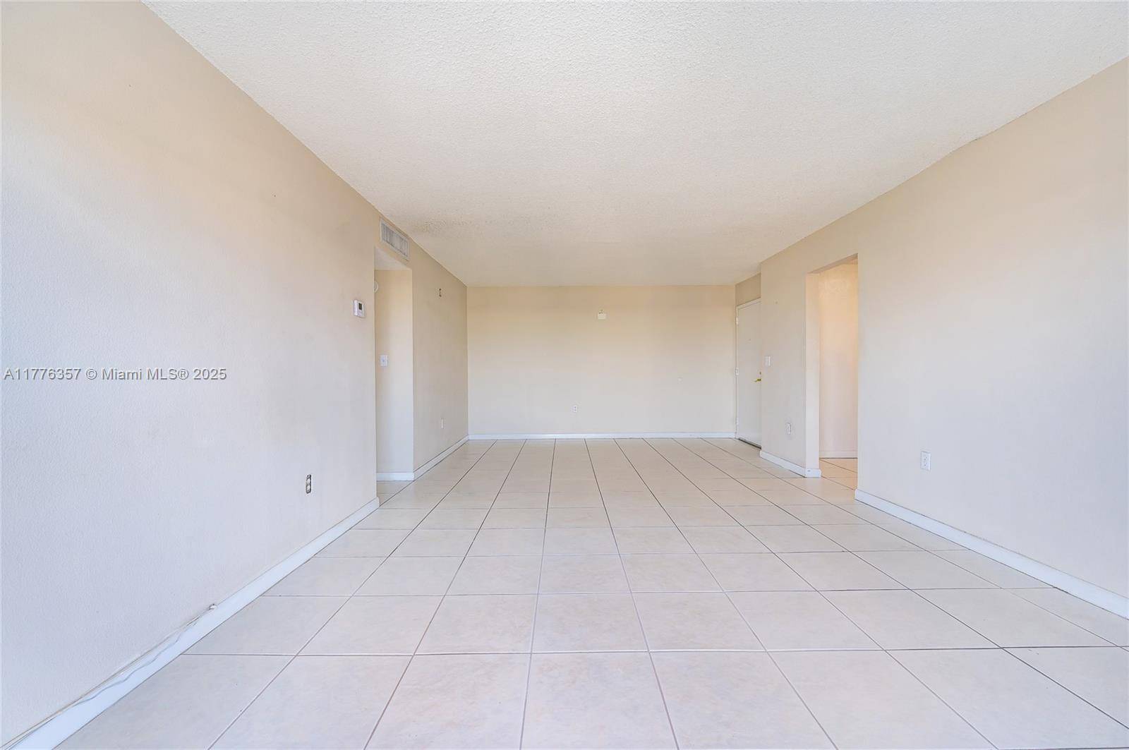 Miami, FL 33172,9350 Fontainebleau Blvd #602