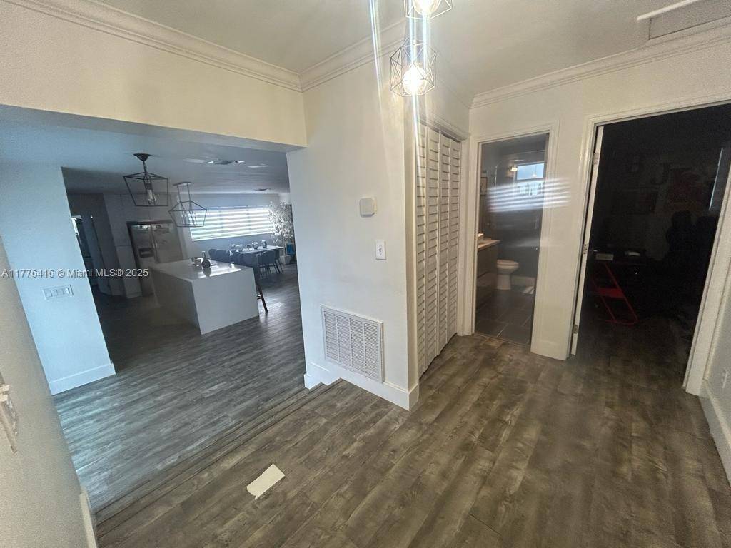 Fort Lauderdale, FL 33312,2821 SW 3rd Ct
