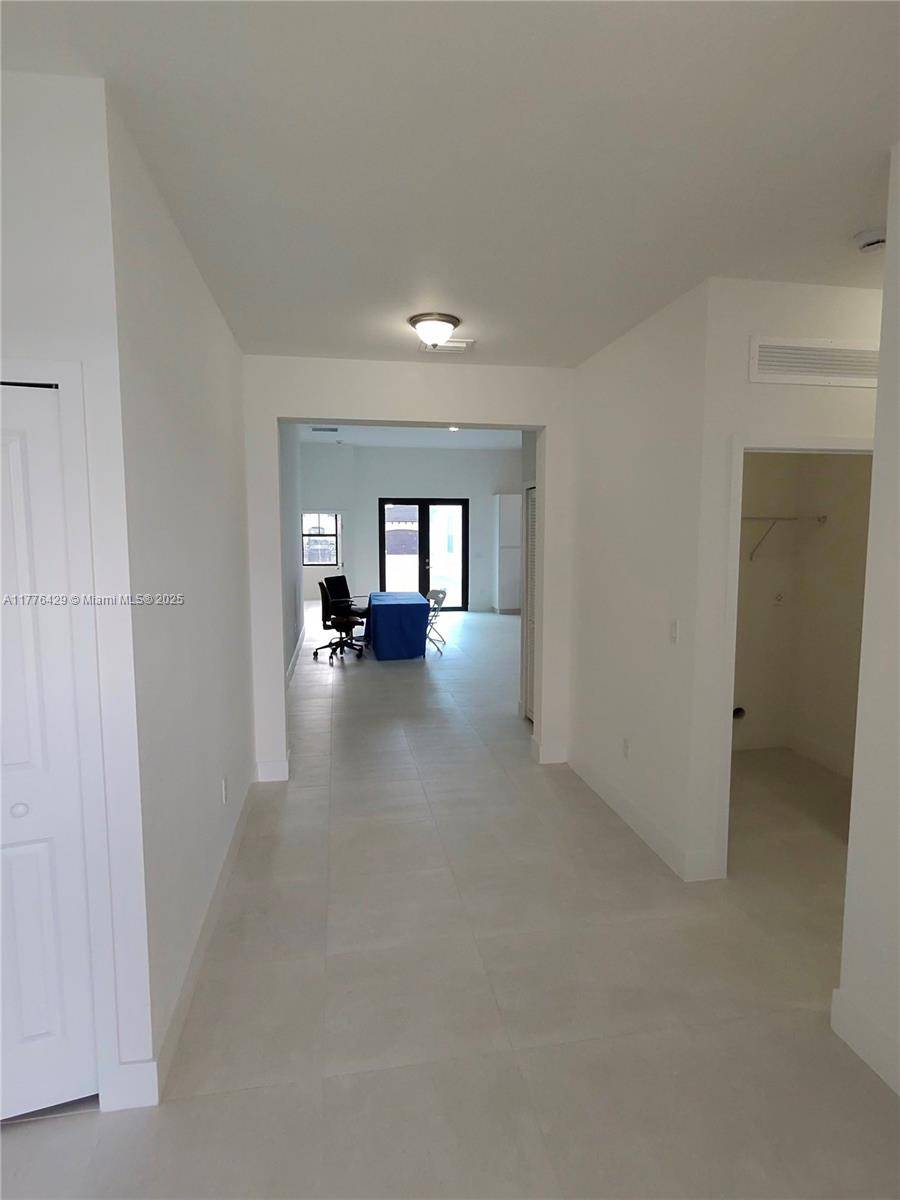 Miami, FL 33184,14428 SW 13th Ter