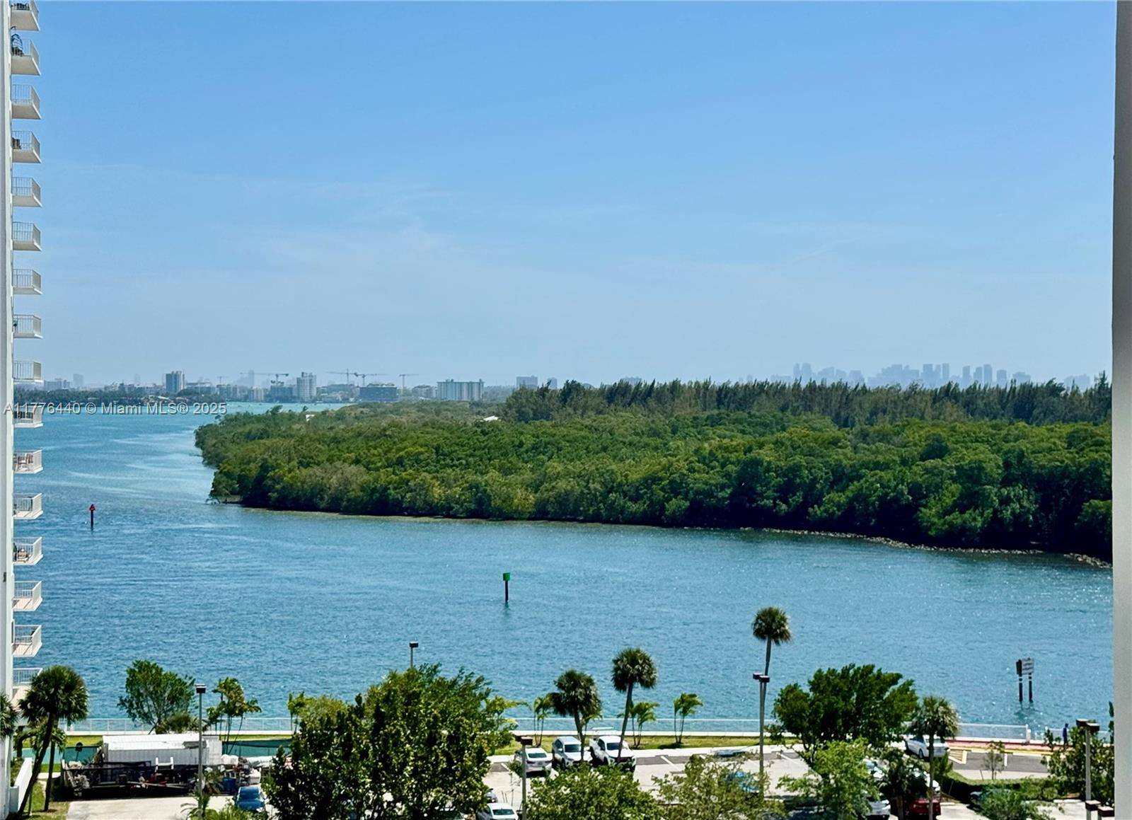 Sunny Isles Beach, FL 33160,400 Kings Point Dr #919