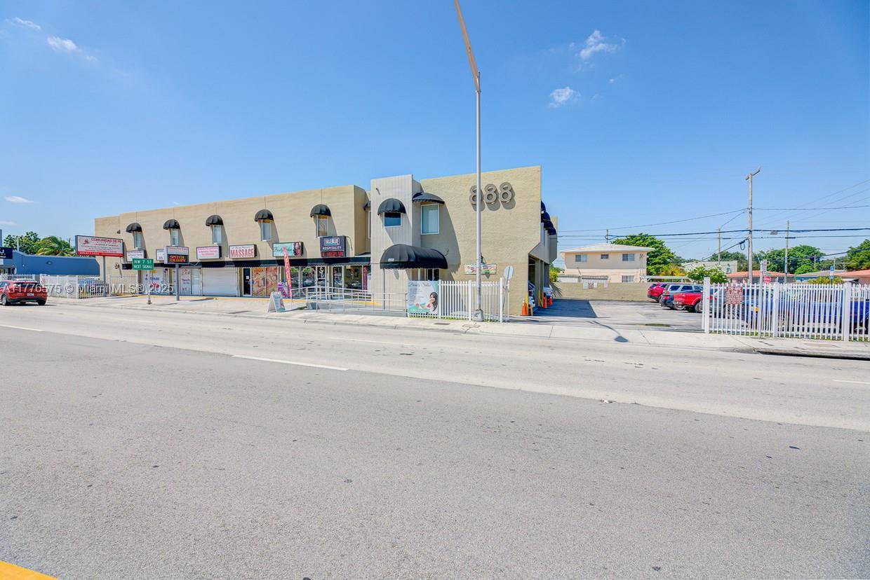Miami, FL 33125,888 NW 27th Ave #5-6