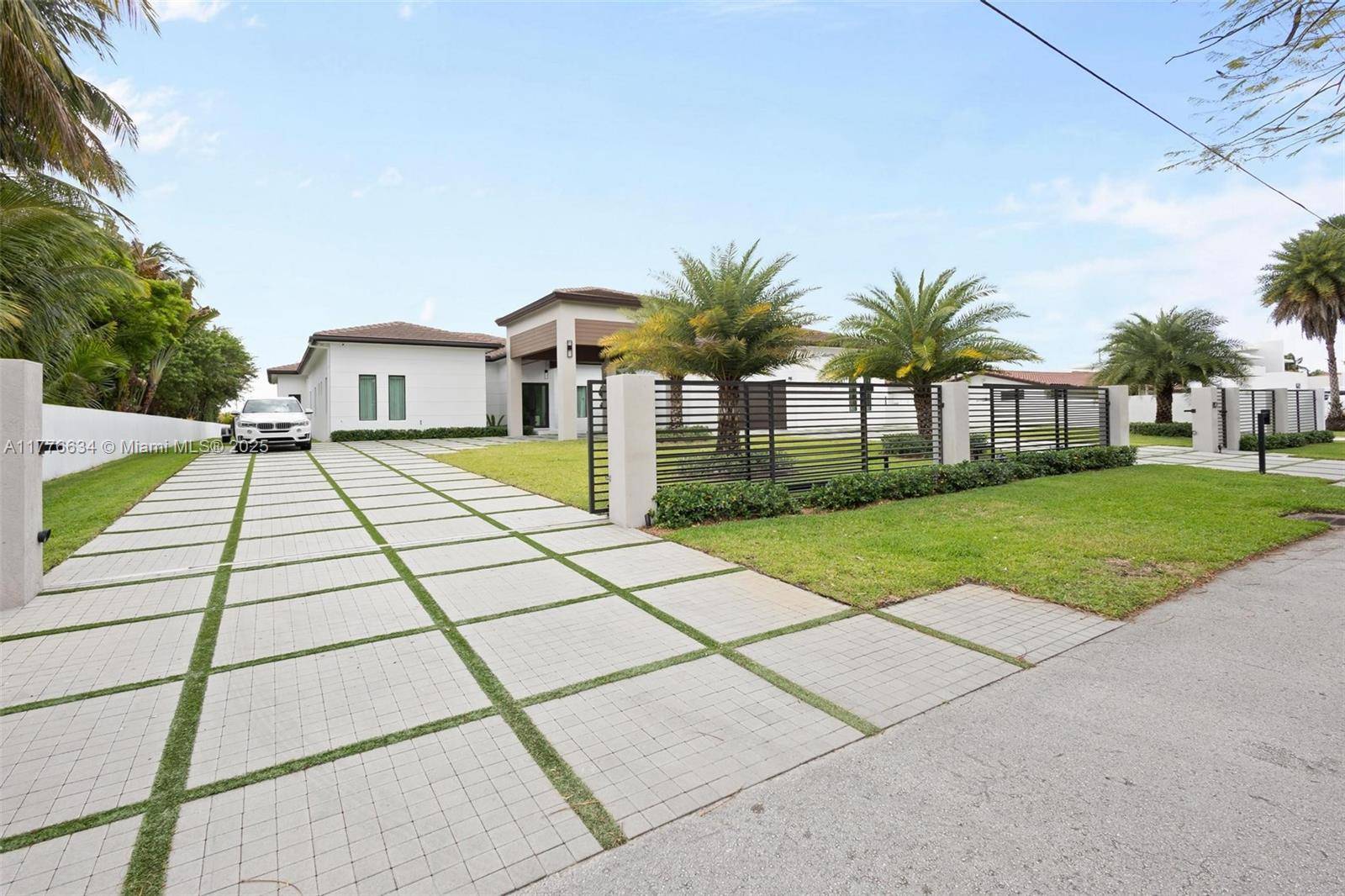 Miami, FL 33182,80 NW 129th Ave