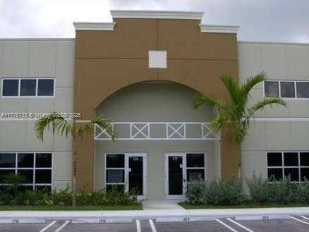Sweetwater, FL 33172,2051 NW 112th Ave #127
