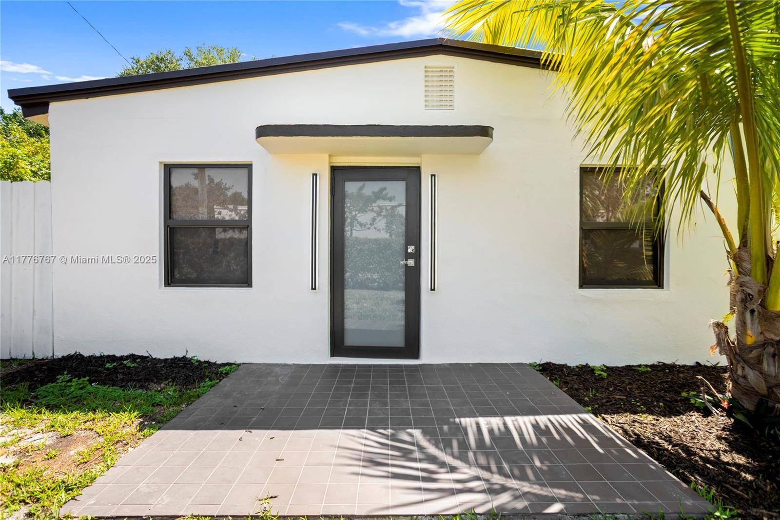 North Miami Beach, FL 33179,1640 NE 183 ST