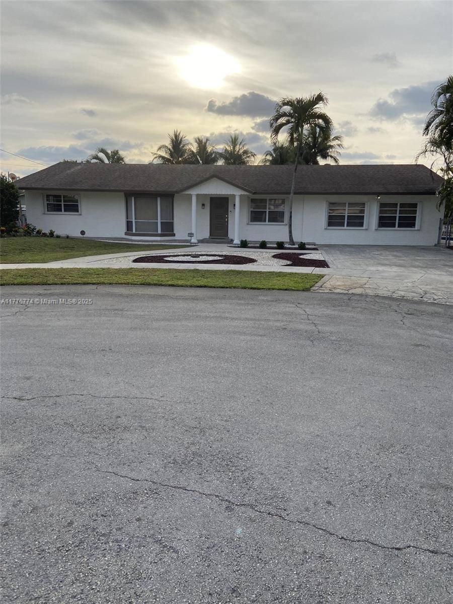 Hollywood, FL 33020,1601 N 29th Ave