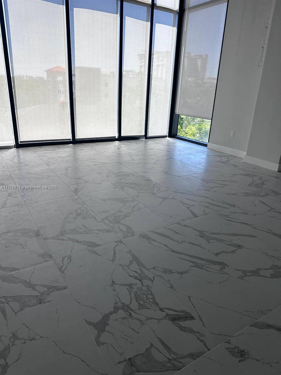 Aventura, FL 33180,21290 Biscayne Blvd #312