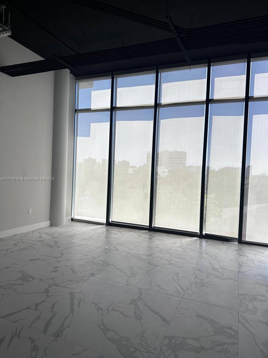 Aventura, FL 33180,21290 Biscayne Blvd #312