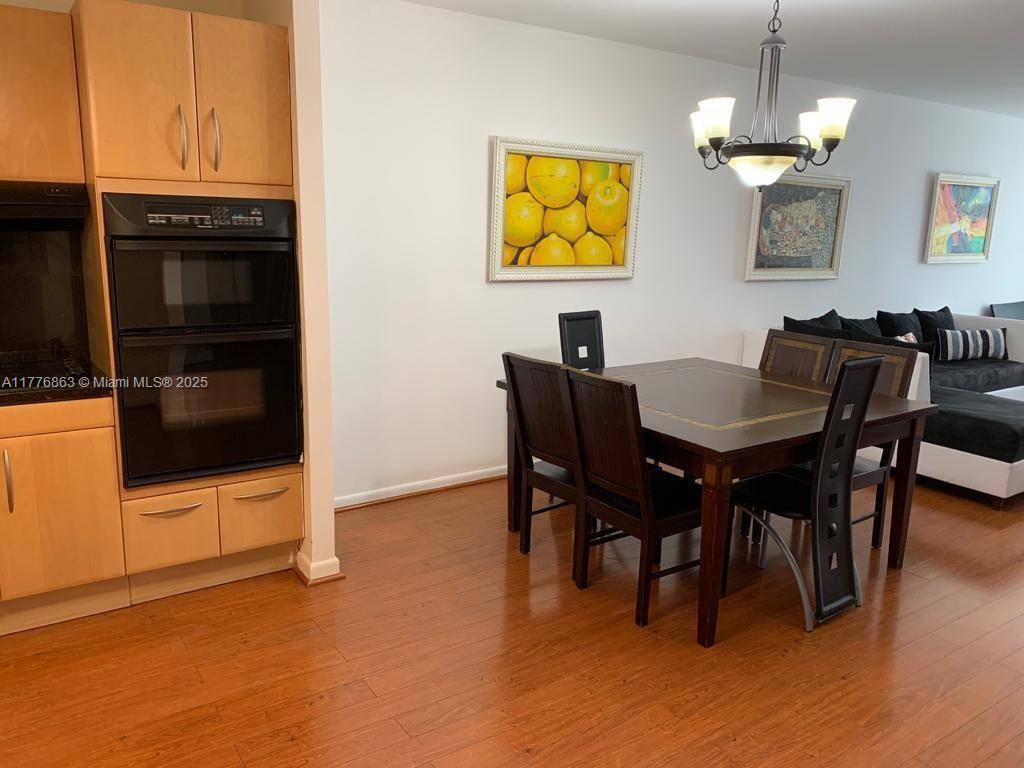 Sunny Isles Beach, FL 33160,19380 Collins Ave #1603