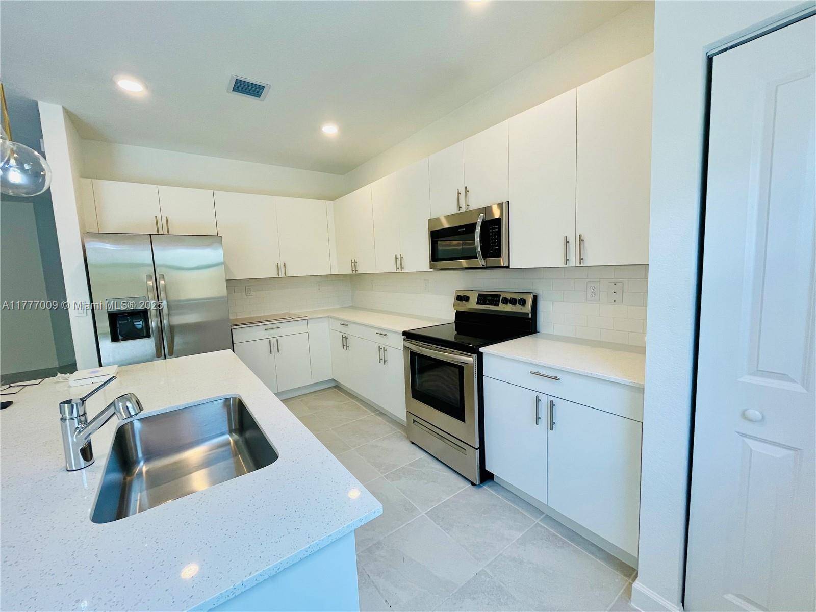 Homestead, FL 33033,28526 SW 134th Ave
