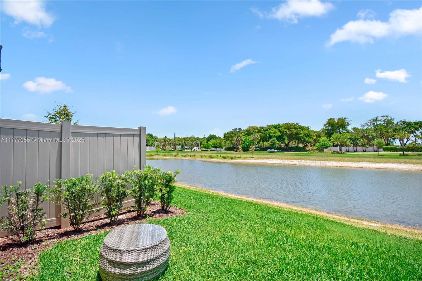 Oakland Park, FL 33309,2156 S Appleton Cir S #2156