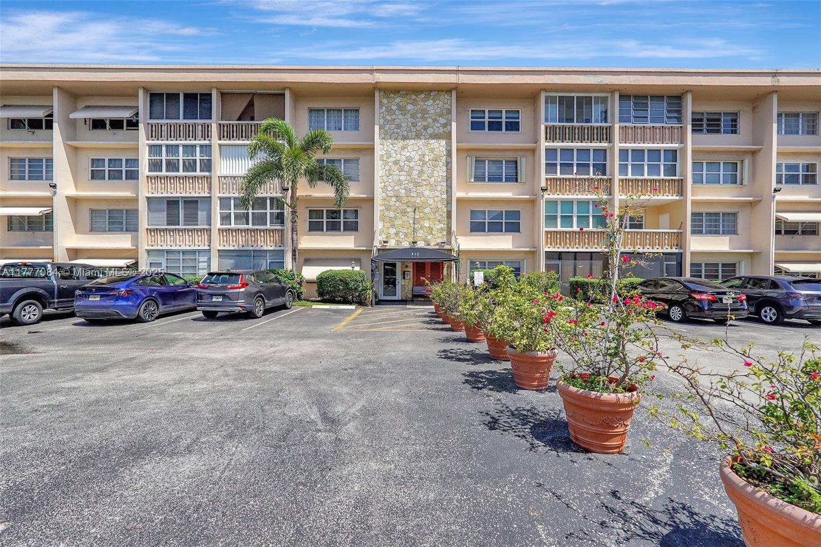 Hallandale Beach, FL 33009,410 SE 2nd St #118
