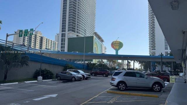 Hallandale Beach, FL 33009,1801 S Ocean Dr #342