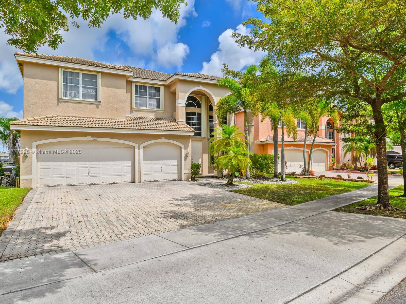 Miramar, FL 33027,15261 SW 20th St