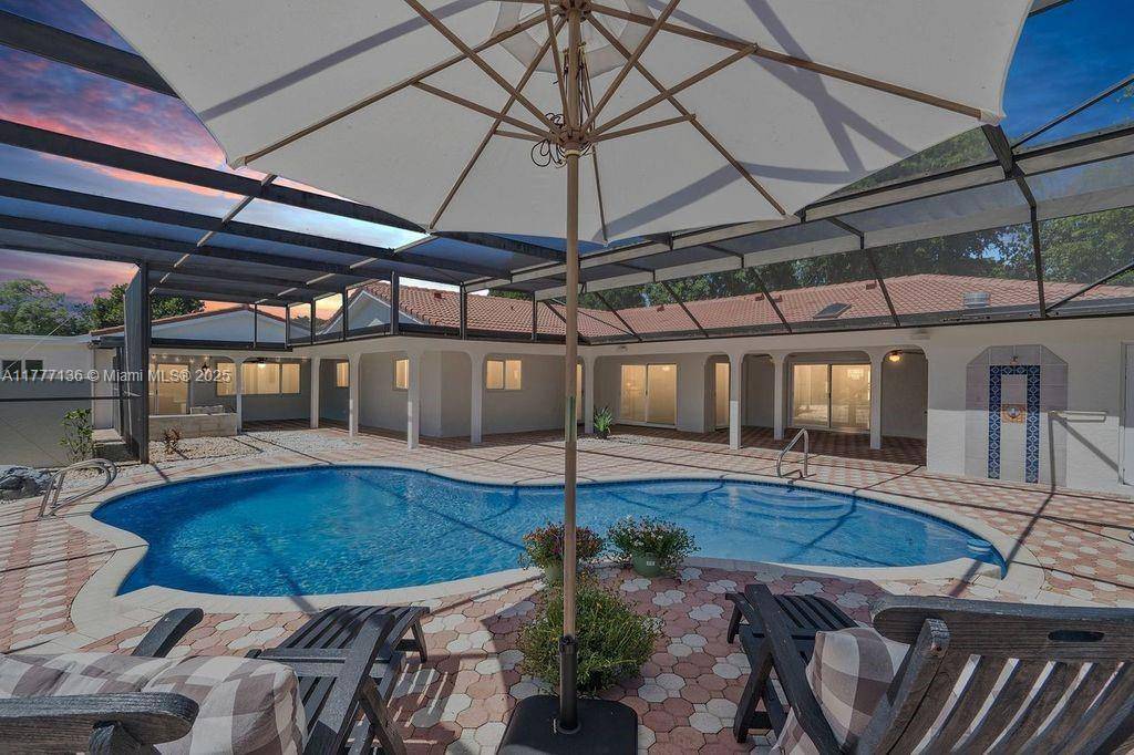 Davie, FL 33328,5141 SW 109th Ave