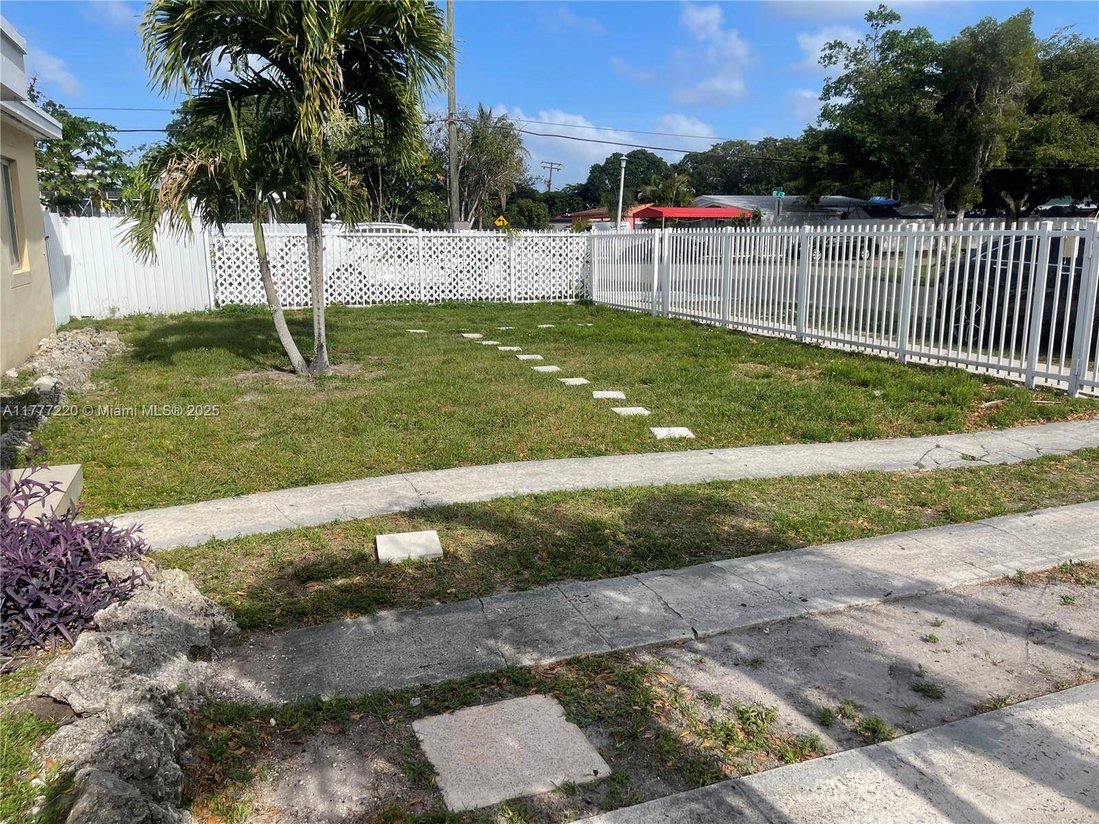 North Miami, FL 33168,115 NW 120th St
