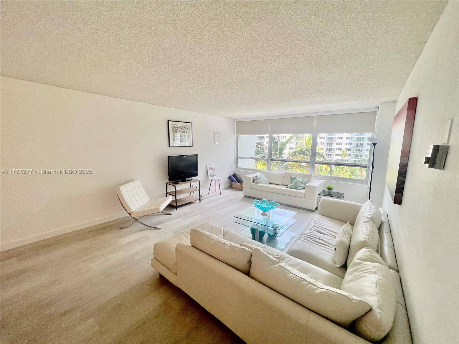 Miami Beach, FL 33139,1500 Bay Rd #550S