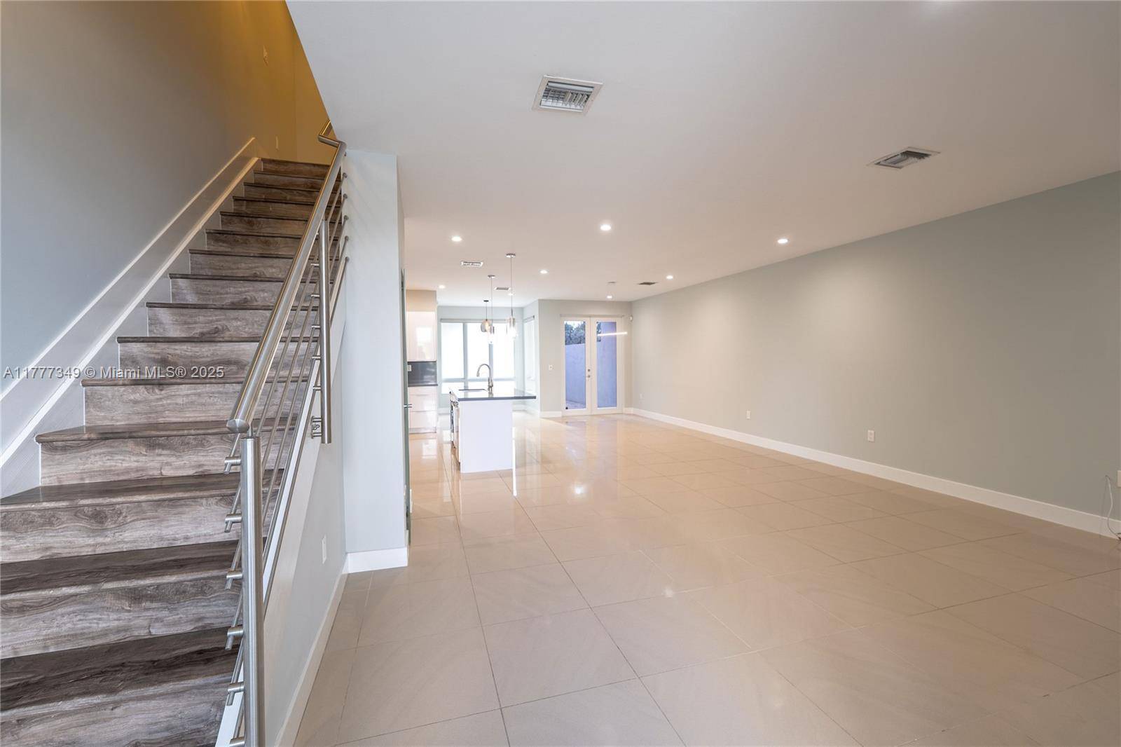 Doral, FL 33178,6404 NW 104th Path