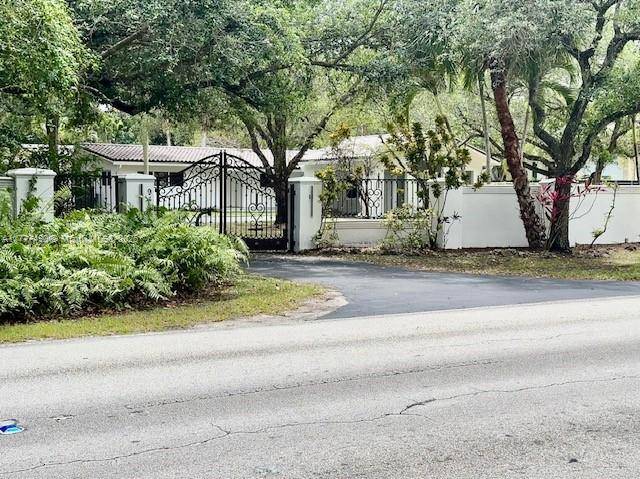 Miami, FL 33176,9450 SW 104 ST