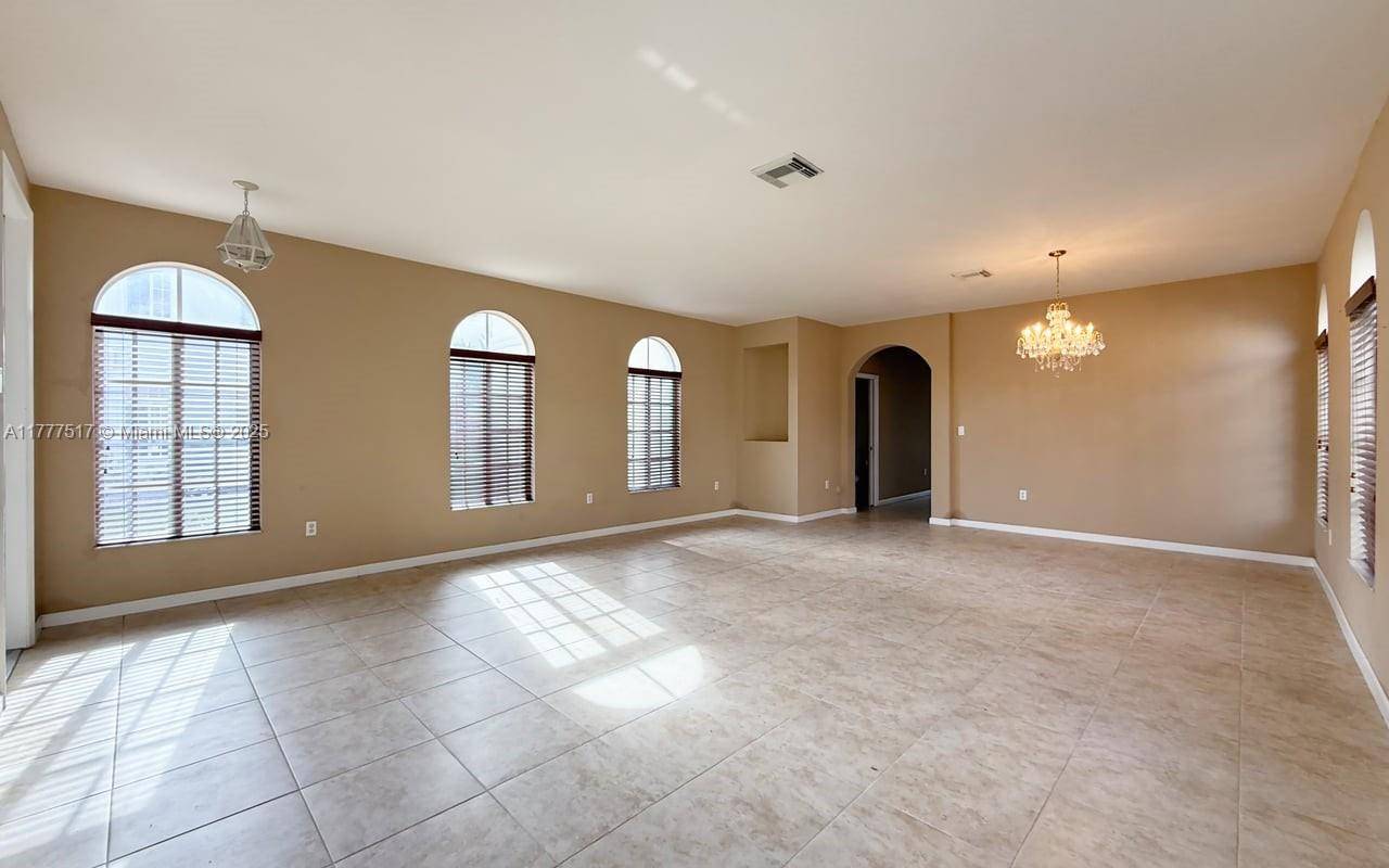 Homestead, FL 33032,14044 SW 276th Way