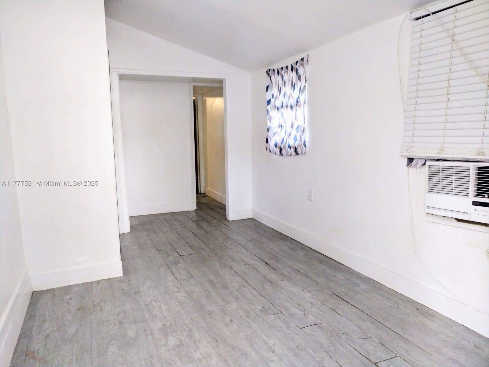 Miami, FL 33127,5647 NW 5th Ct #B
