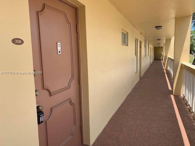 Tamarac, FL 33319,6021 NW 61st Ave #208