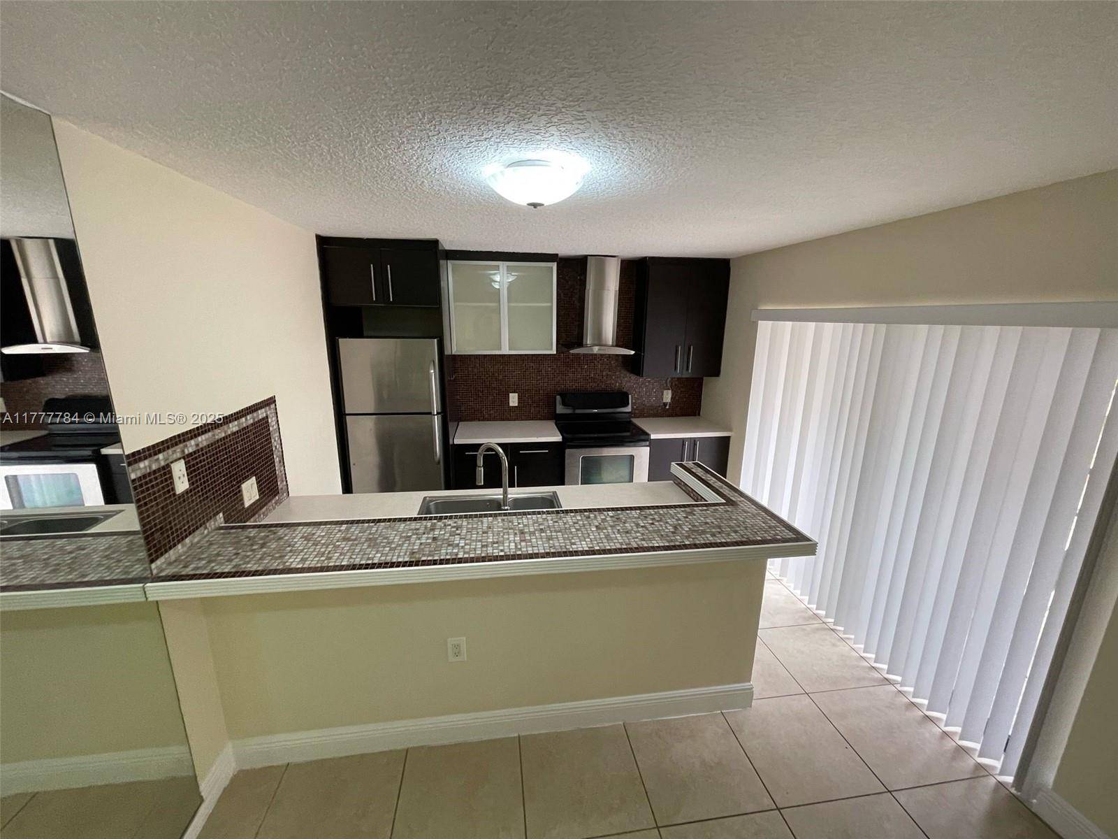 West Palm Beach, FL 33409,870 Blue Ridge Cir #-