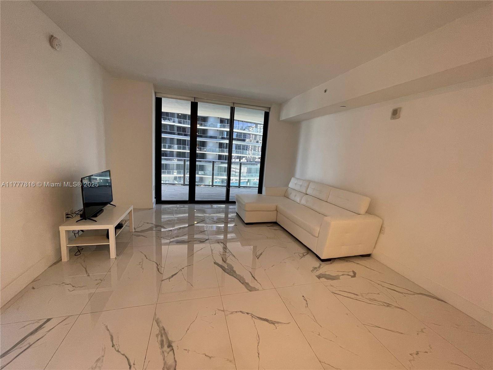 Miami, FL 33131,1010 Brickell Ave #2106