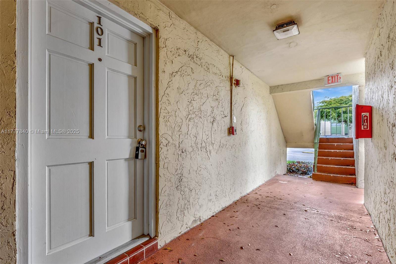 Coral Springs, FL 33065,4154 NW 90th Ave #101