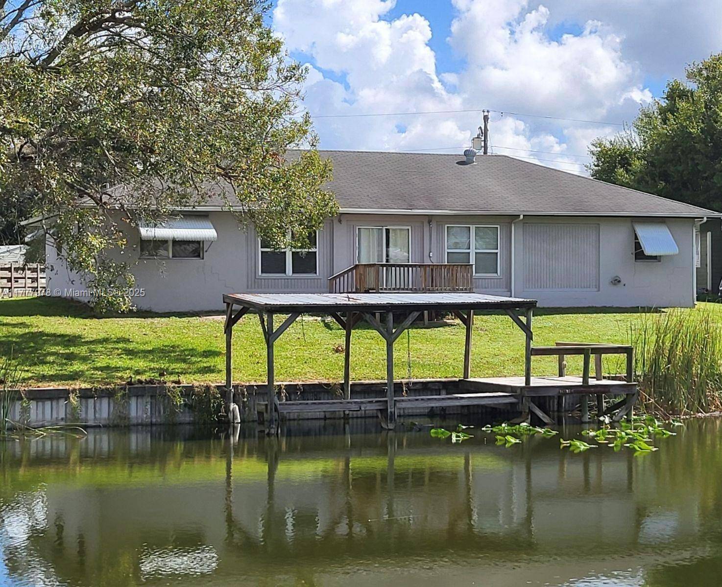 Okeechobee, FL 34974,3611 SE 19TH TERR