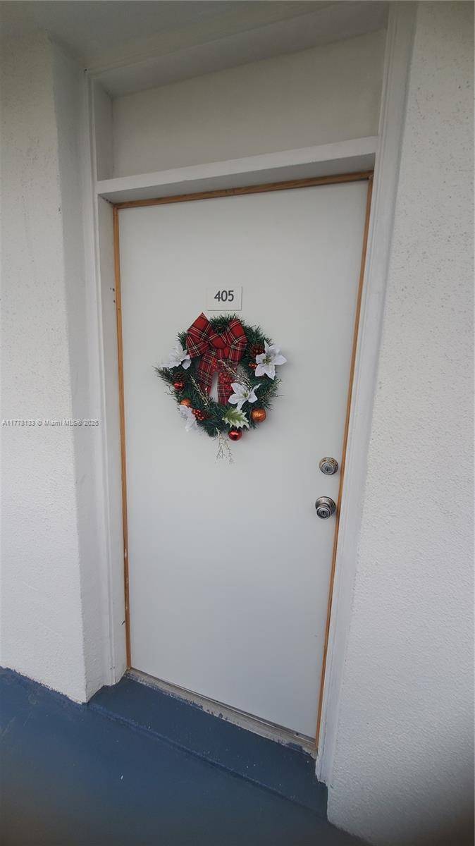 North Bay Village, FL 33141,1801 S Treasure Dr #405