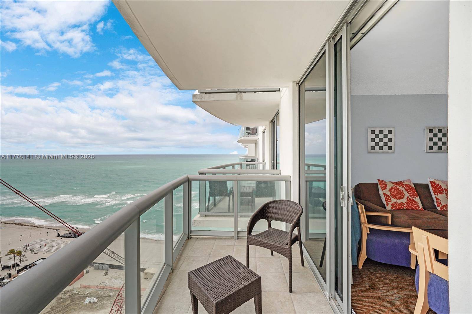 Sunny Isles Beach, FL 33160,18683 Collins Ave #2006