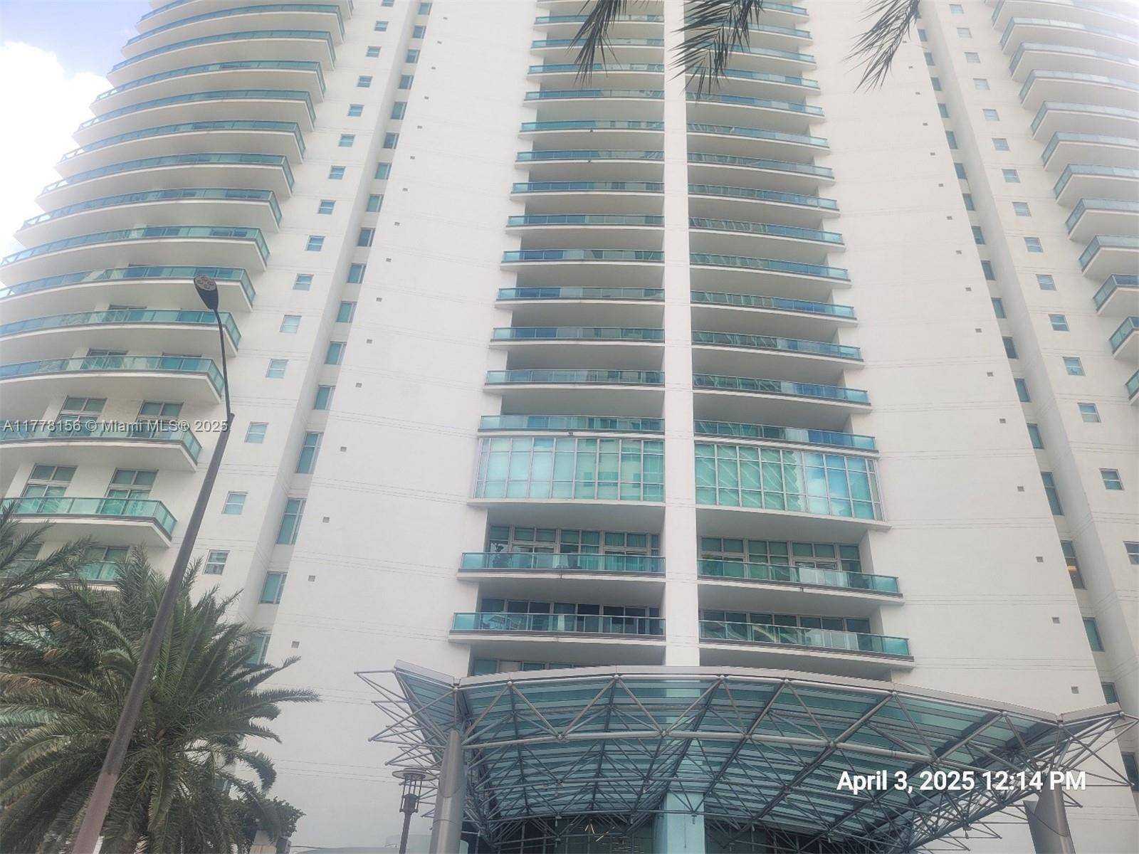 Miami, FL 33131,1331 Brickell Bay Dr #2702