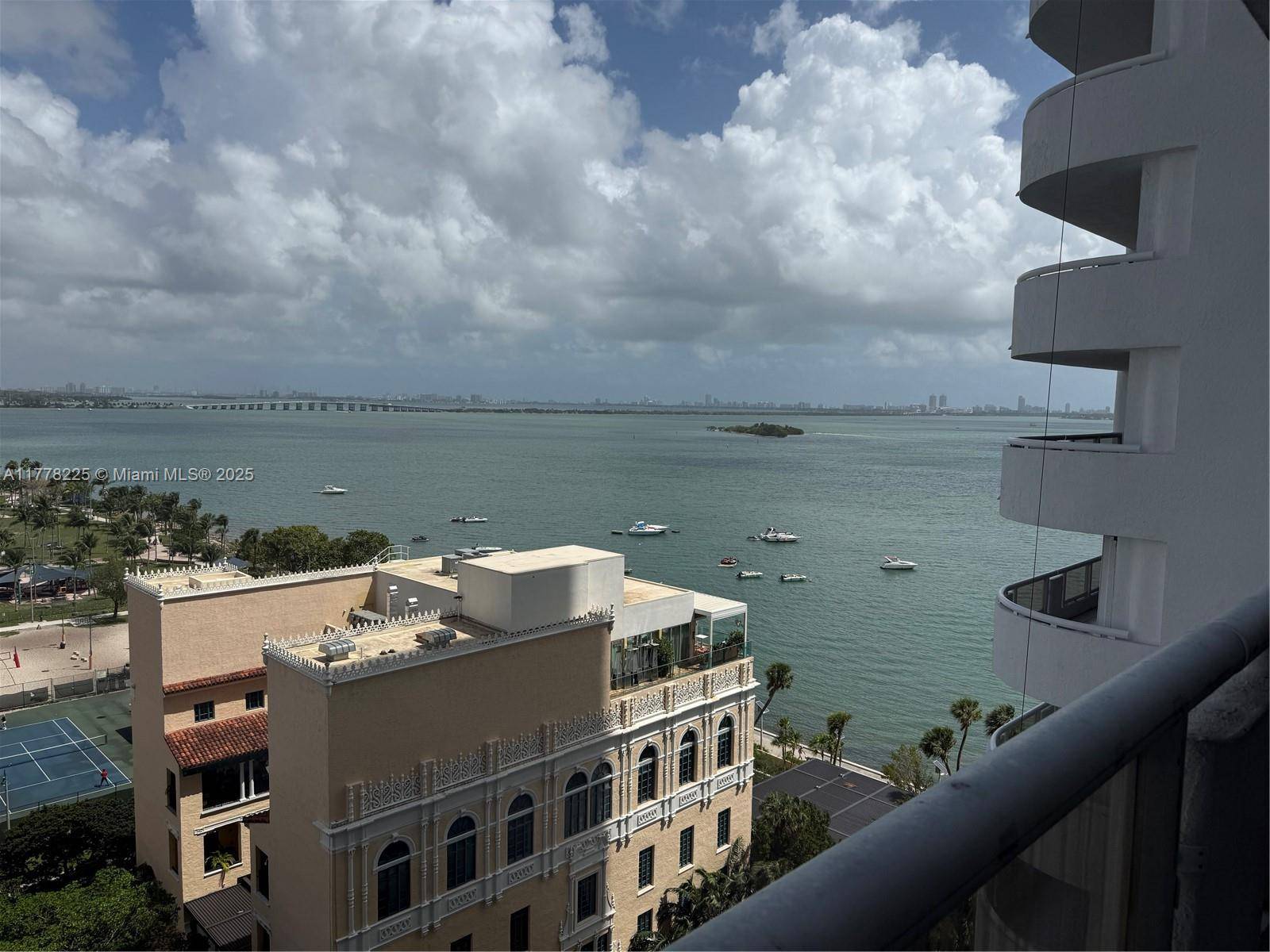 Miami, FL 33132,1717 N Bayshore Dr #A-1639