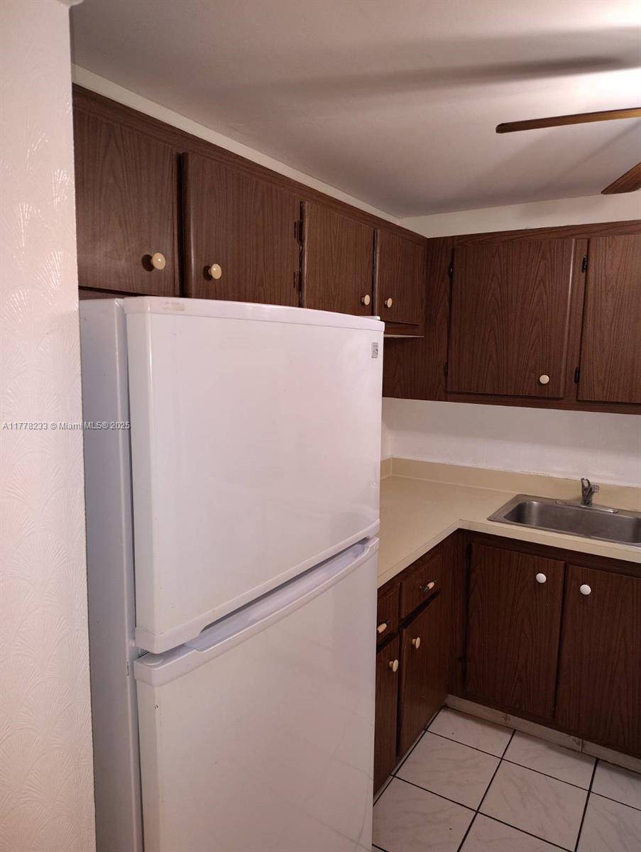 Tamarac, FL 33321,7831 Colony Cir #104