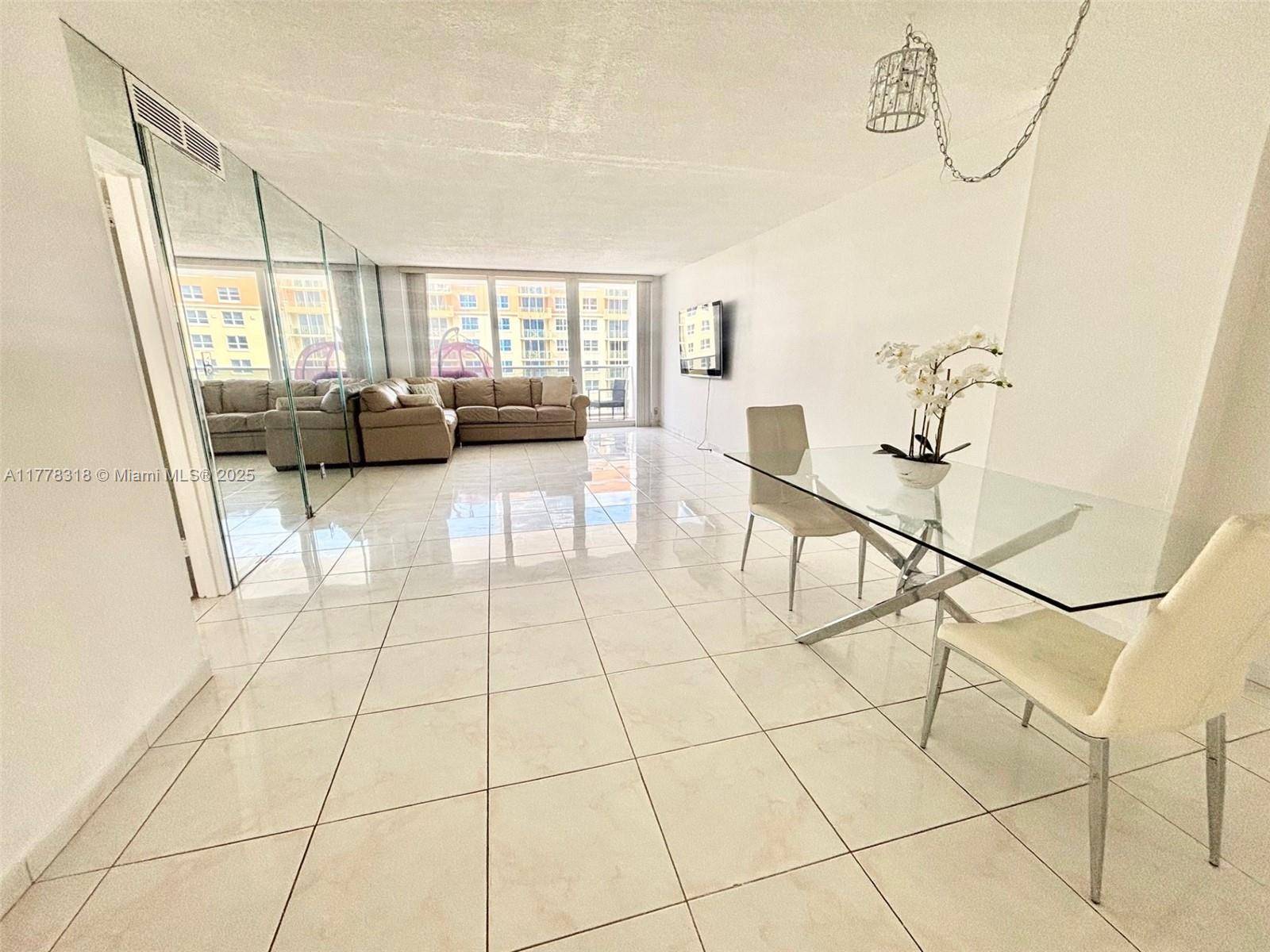 Hallandale Beach, FL 33009,3140 S Ocean Dr #1508