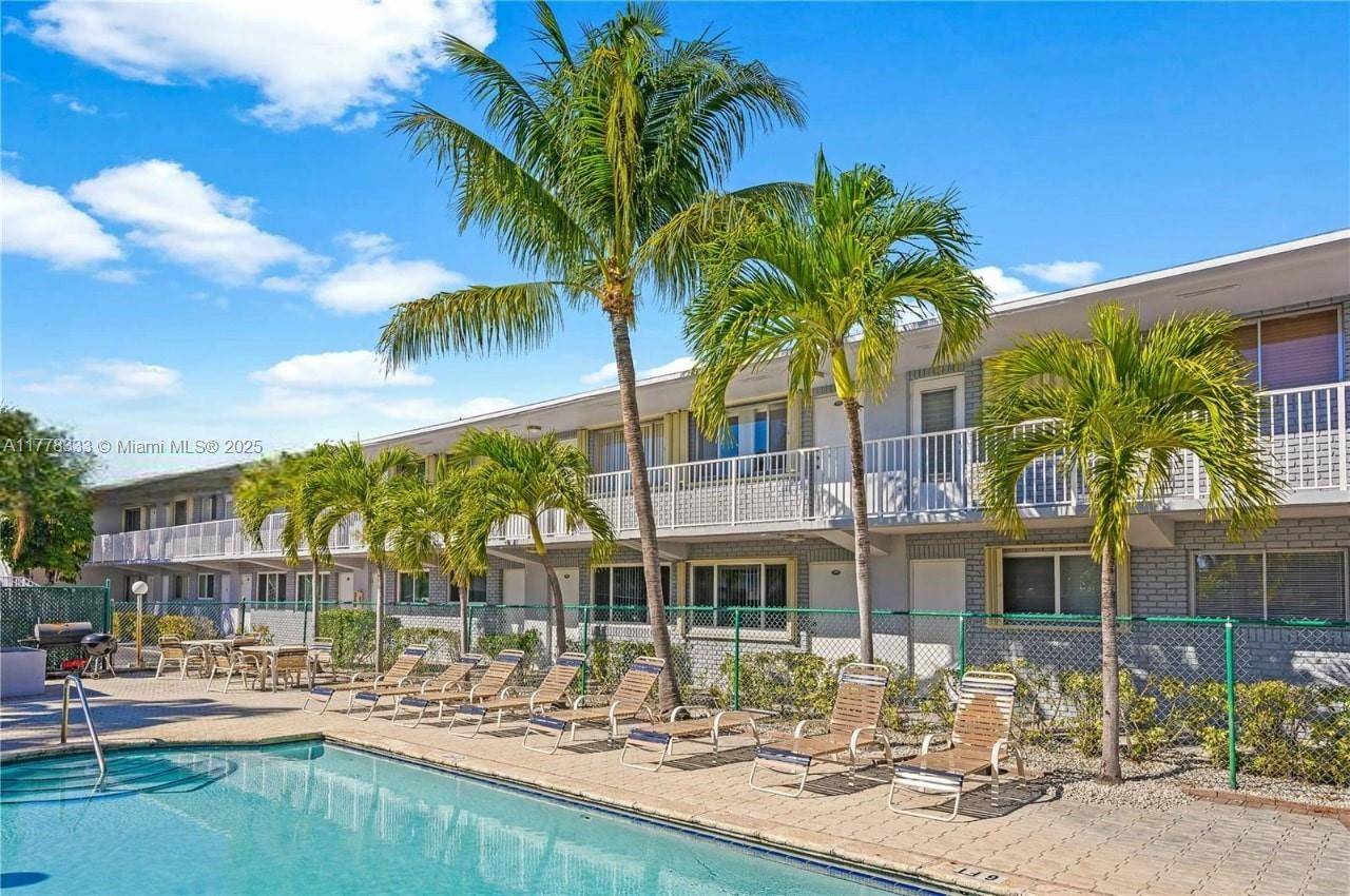 Fort Lauderdale, FL 33308,2175 NE 56th St #107